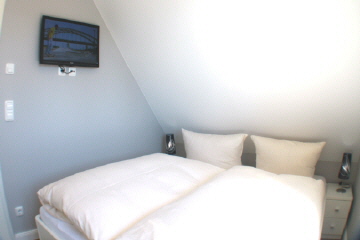 LK-2 Schlafzimmer 1 FA web 360